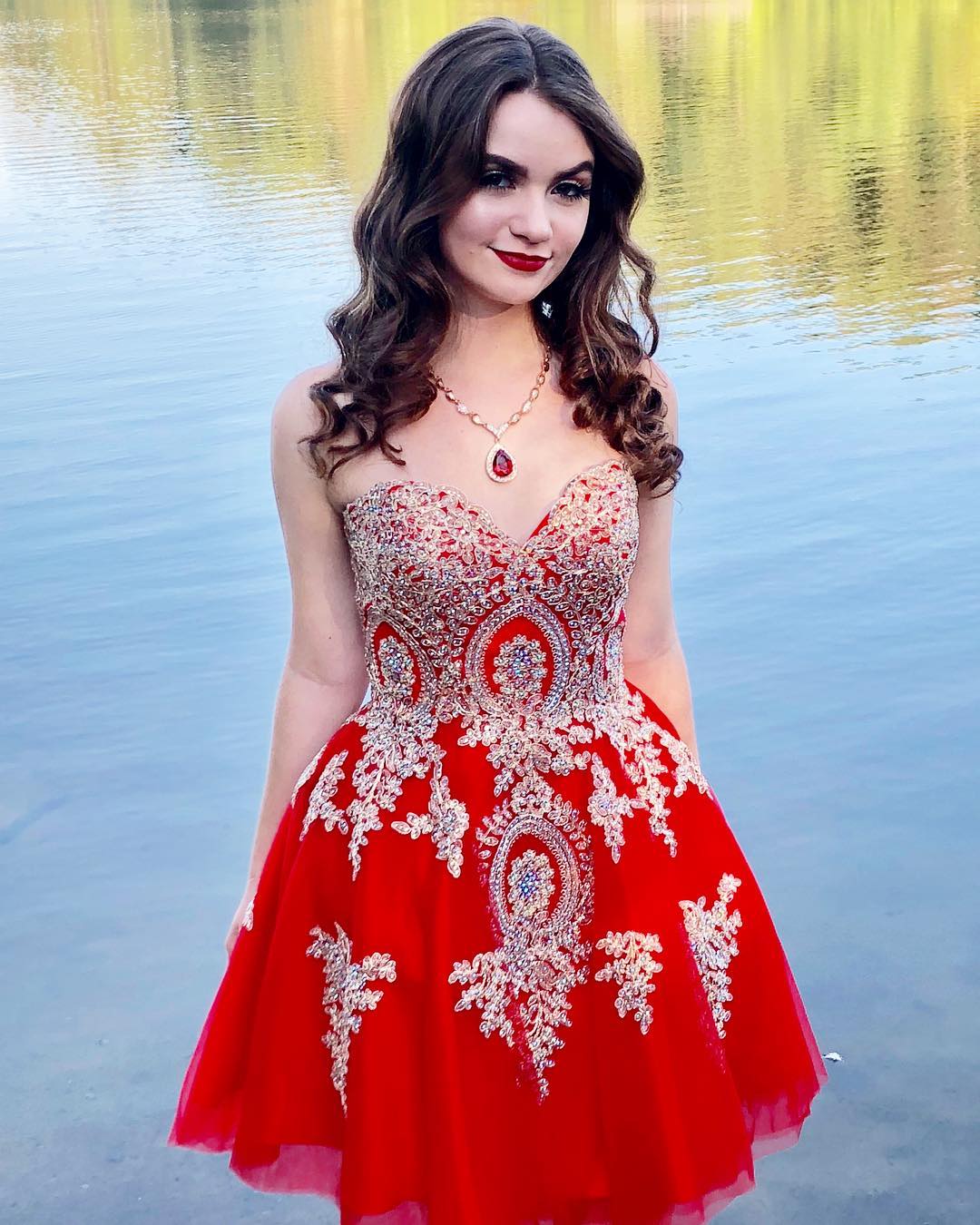 vestidos de formatura curto vermelho