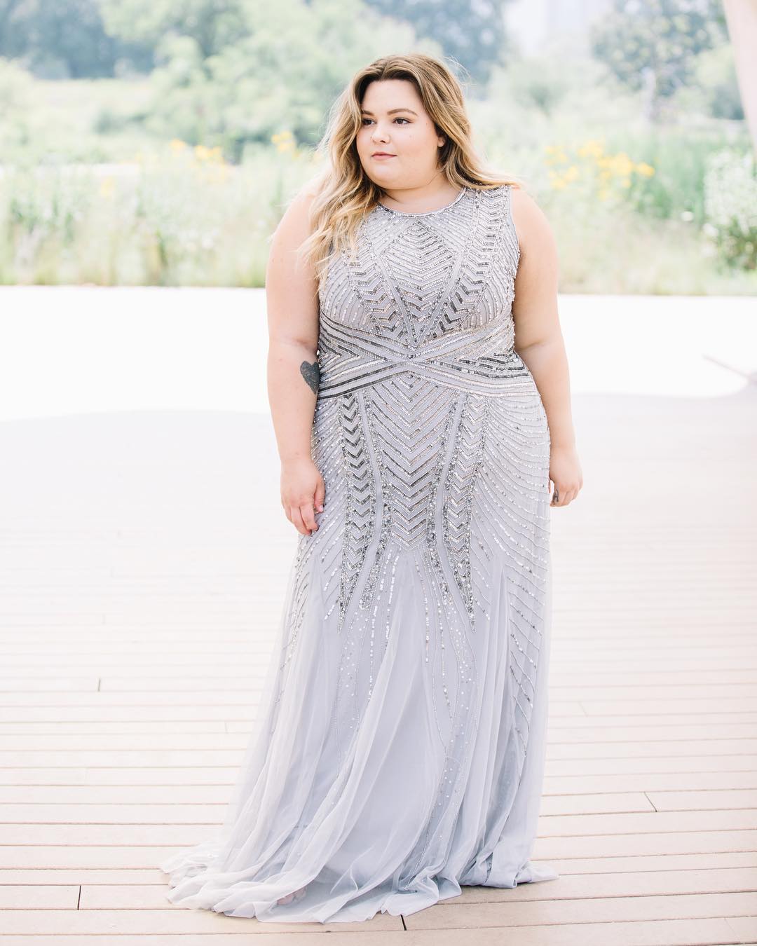 vestidos sociais longos plus size