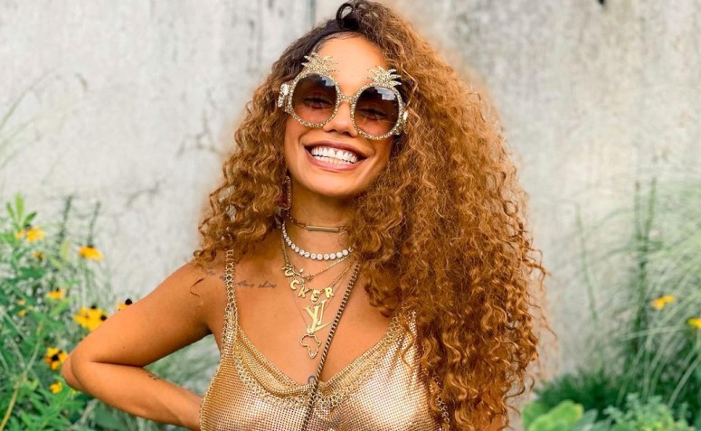100 legendas para fotos sorrindo que vão contagiar a sua timeline 100 legendas para fotos sorrindo que vão contagiar a sua timeline