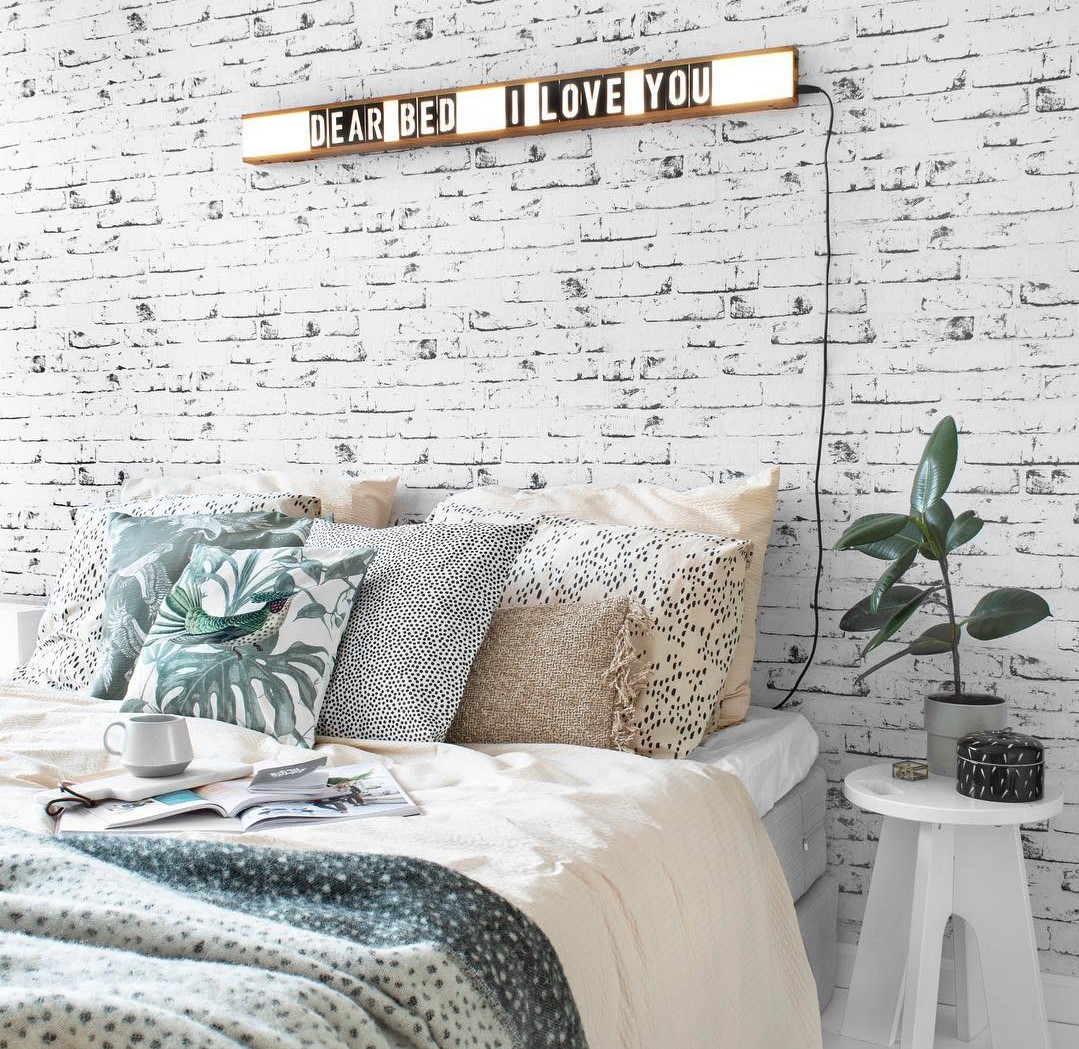 Featured image of post Tumblr Papel De Parede Para Quarto Feminino O seu quarto o local onde voc pode decorar com o seu pr prio estilo conferindo ao espa o toda a sua e quem n o se contenta com paredes de uma nica cor deve conhecer o papel de parede para quarto