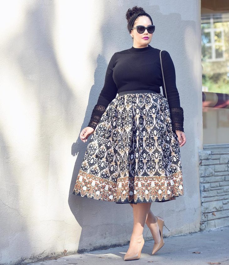 saia midi rodada plus size