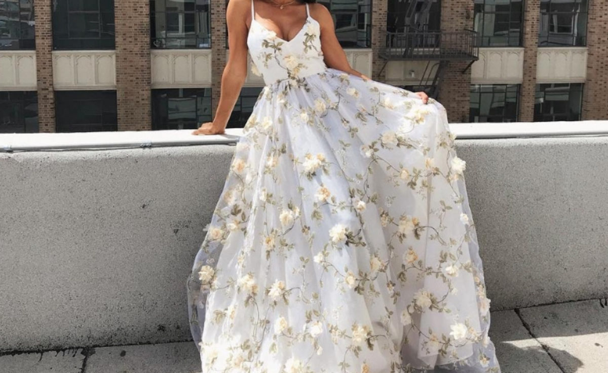 roupa para jantar de noivado convidada