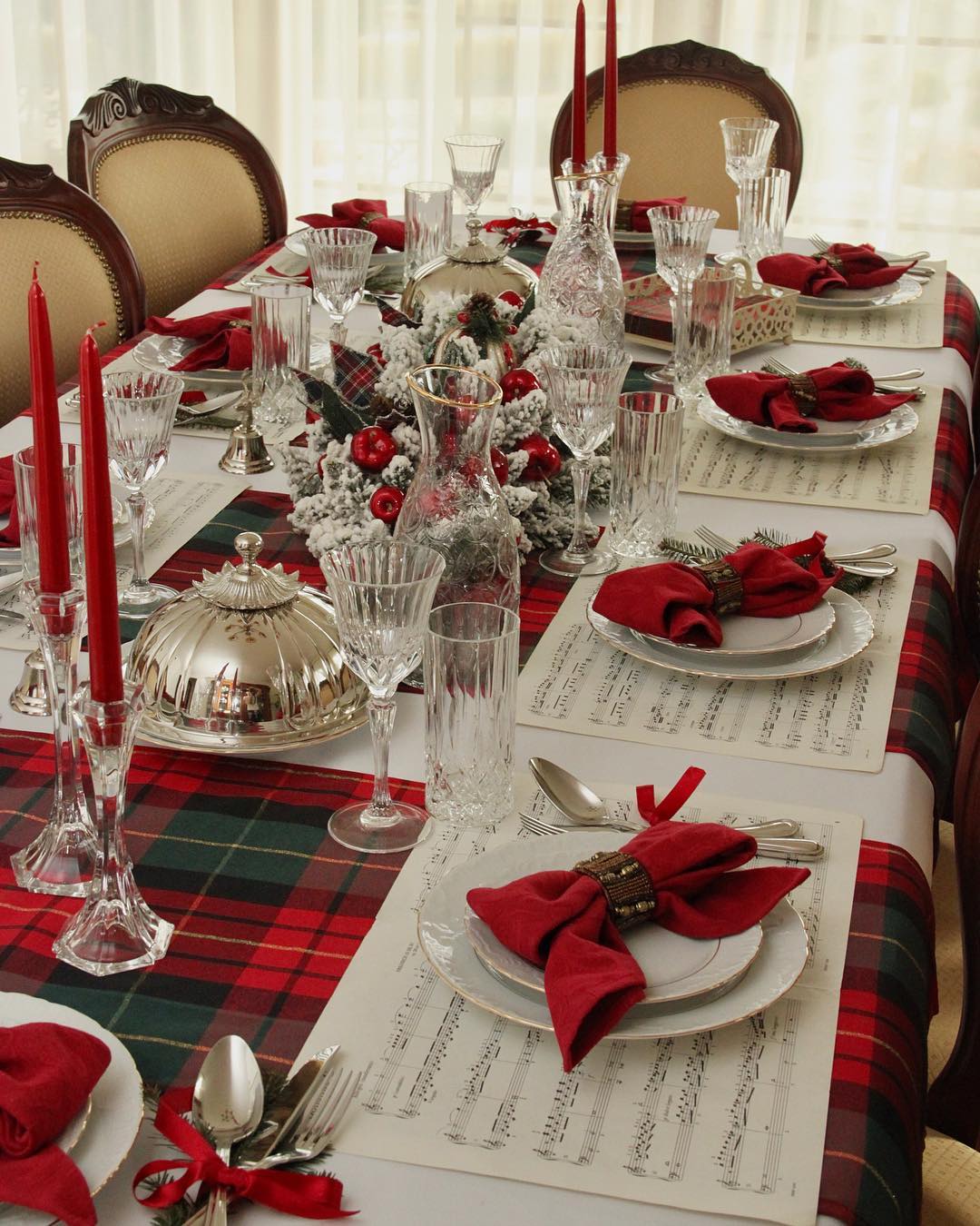 Mesa de Natal: 96 ideias encantadoras para você arrasar na decoração – Mari Carvalho Mesa de Natal: 96 ideias encantadoras para você arrasar na decoração – Mari Carvalho
