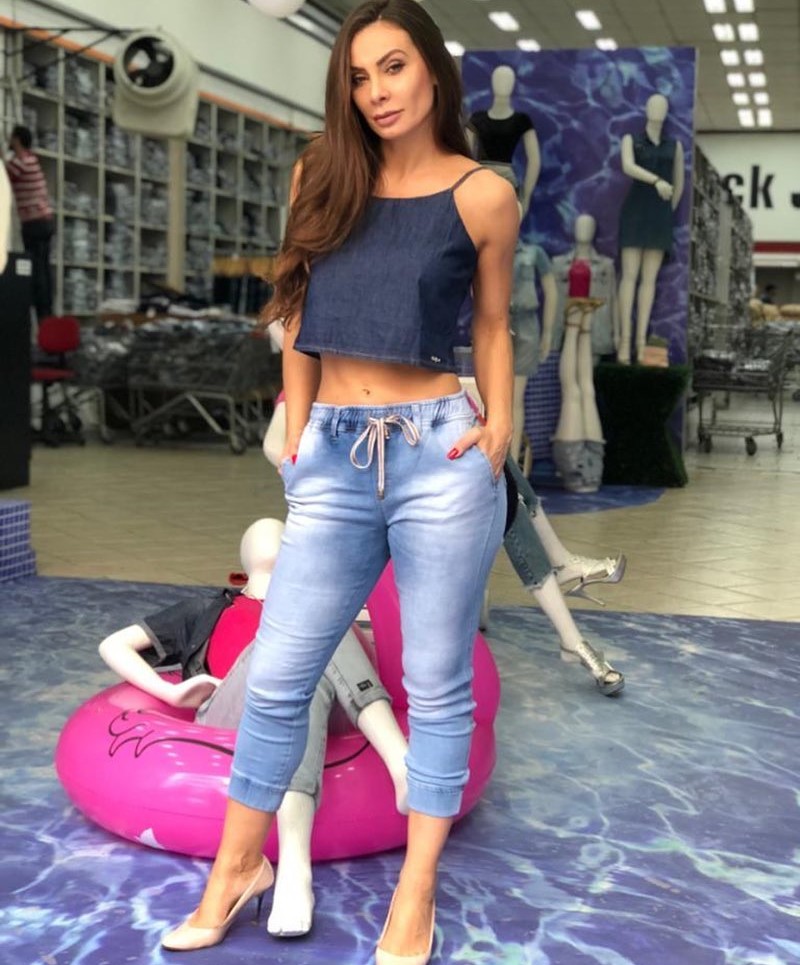 calça jeans com ribana