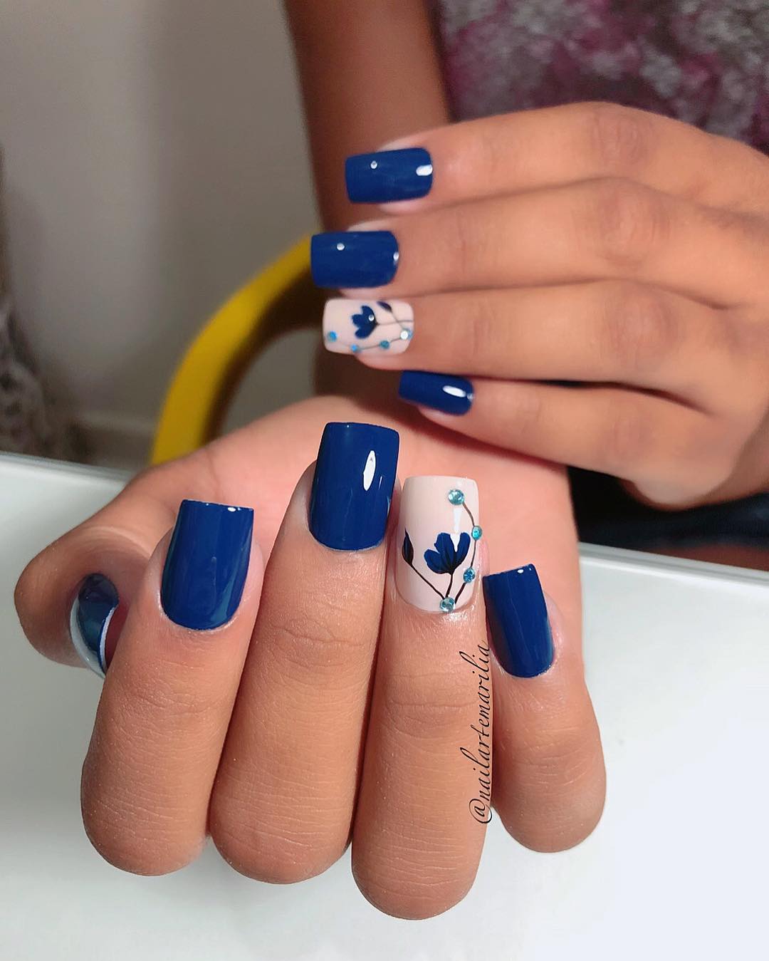 Featured image of post Unhas Em Gel Decoradas 2020 Branca S o alongamentos artificiais aplicados em suas unhas ideais para as unhas decoradas 2020