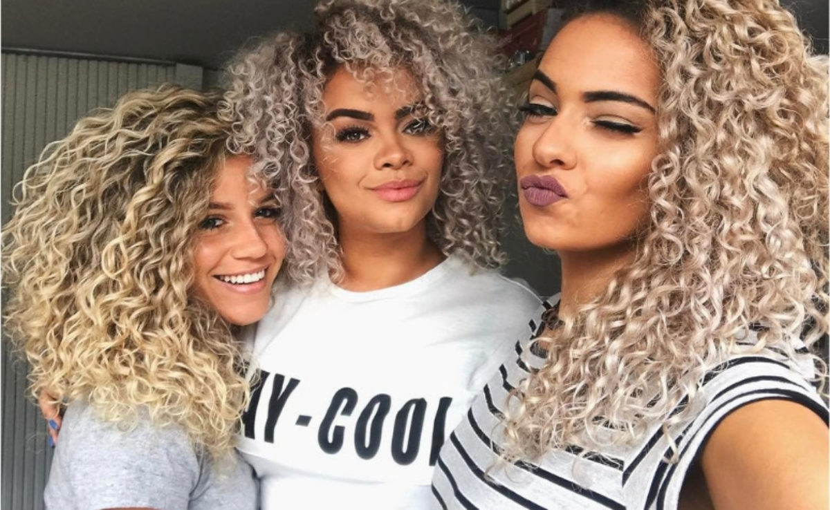 Featured image of post Cabelo Cacheado Com Luzes Masculino