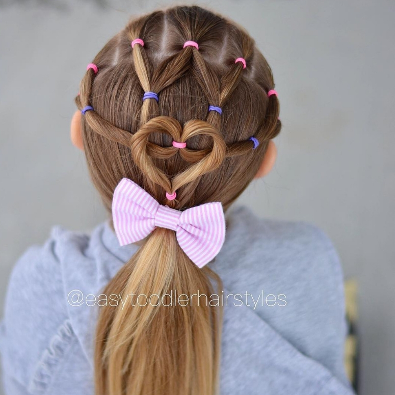 Penteado Infantil rápido com amarradinhos para cabelos curtos e