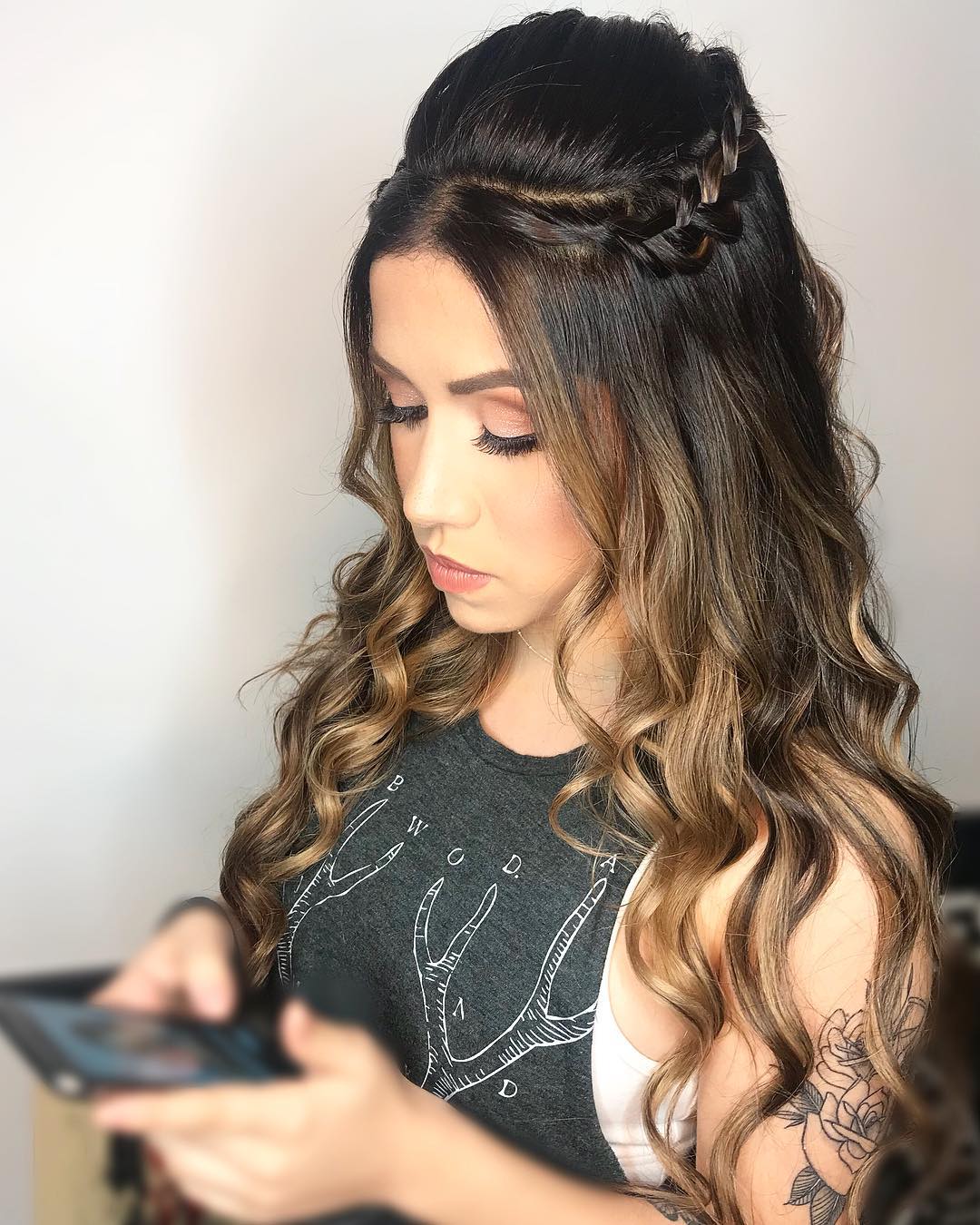 Penteado de princesa: 30 ideias e tutoriais para brilhar em qualquer festa  – Rafaela Gomes Barbosa