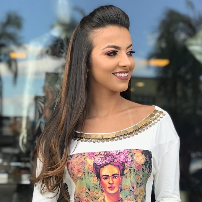 Penteado de princesa: 30 ideias e tutoriais para brilhar em qualquer festa  – Rafaela Gomes Barbosa