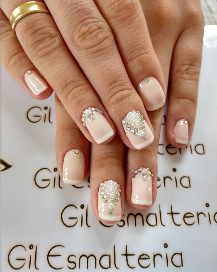 Featured image of post Decora o De Unha De Gel Delicada As unhas de gel s o a salva o para as mulheres que n o conseguem deixar as unhas crescerem