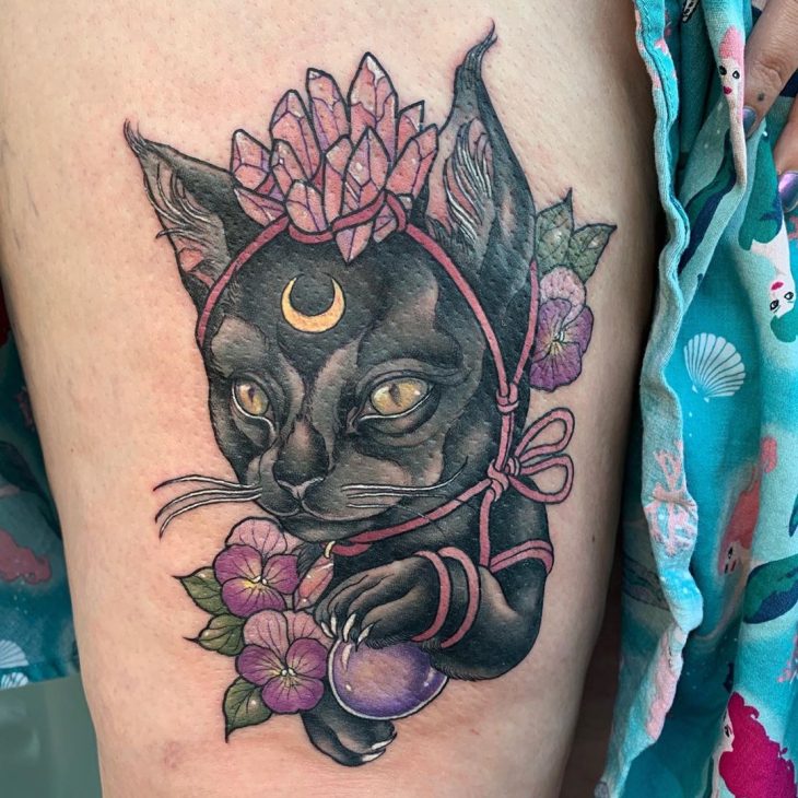 Featured image of post Tatuagem De Gato Preto Com Flores Confira todas essas tattoos nessa p gina