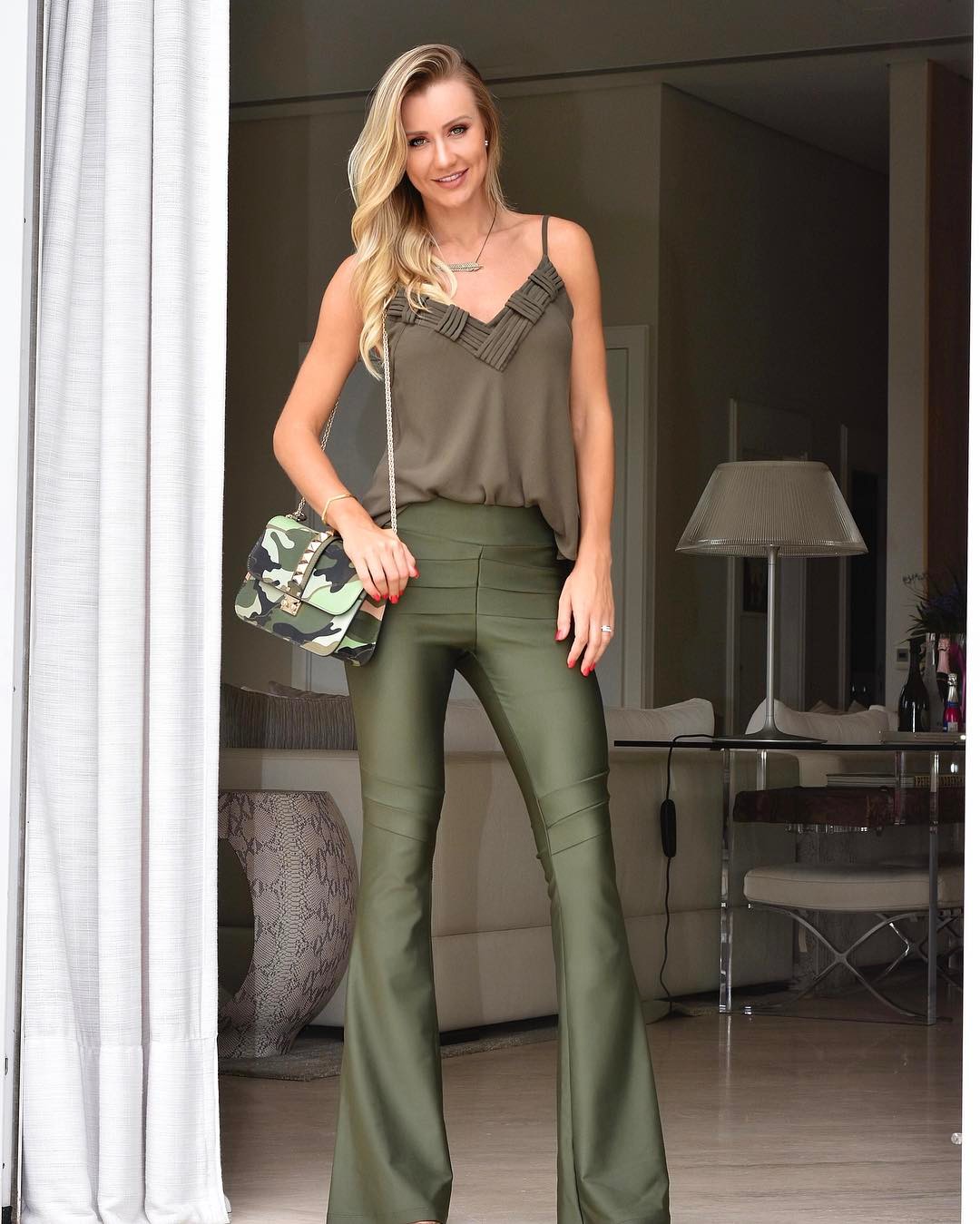 calça bandagem branca