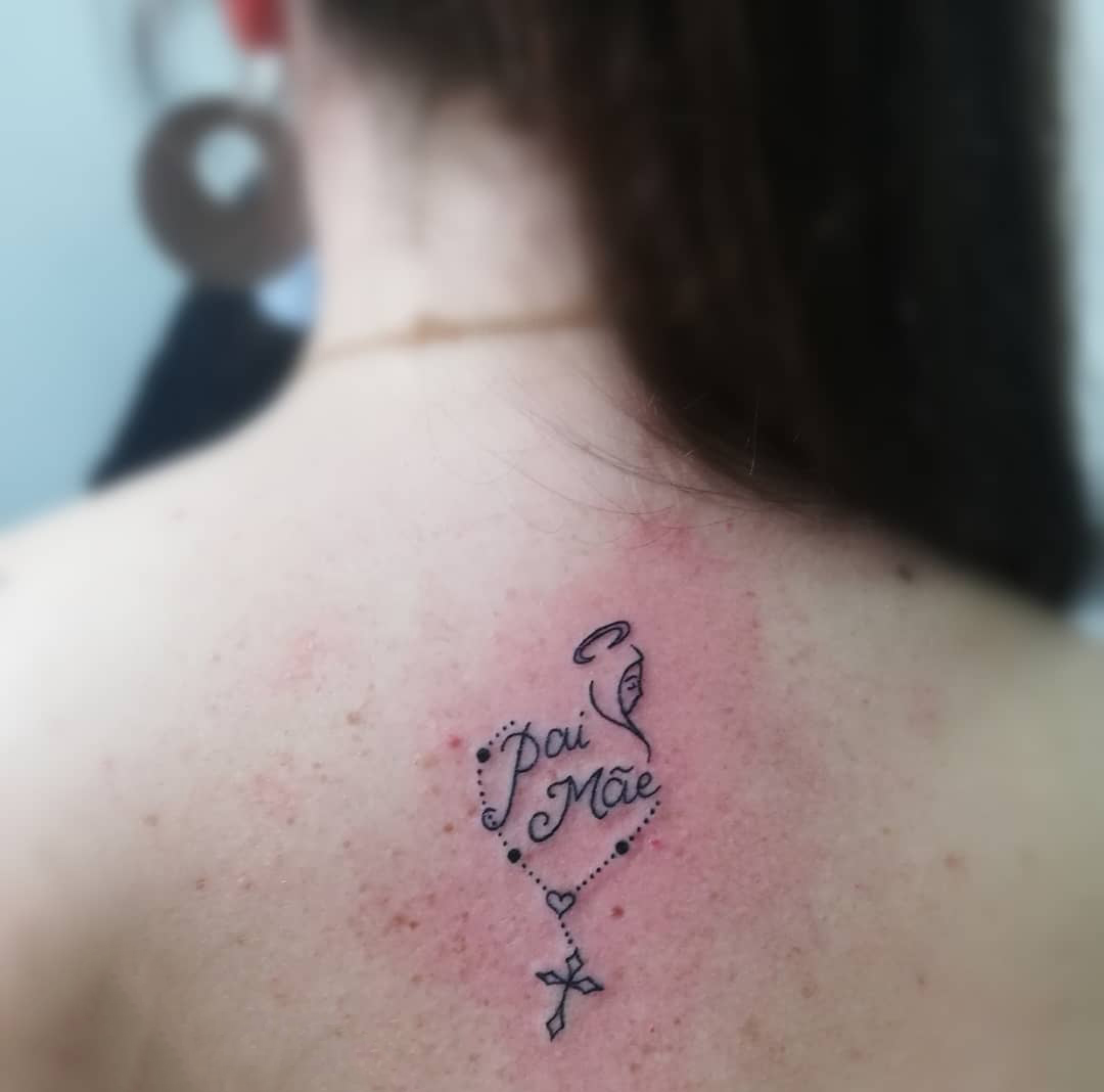 Tatuagem de pai e mãe: veja mais de 40 ideias para registrar o amor