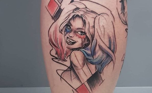 Tatuagem da Arlequina: 35 fotos para você se inspirar