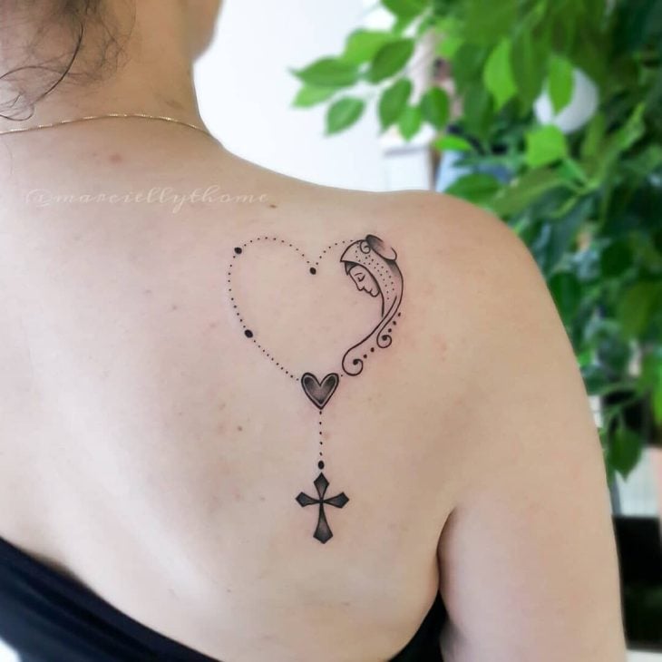 Tatuagem religiosa: significado + 75 ideias para se inspirar