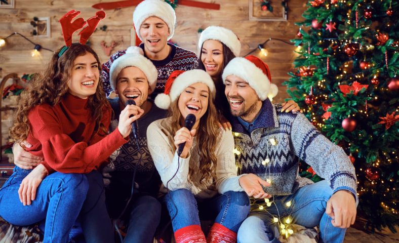 42 músicas de Natal para sua ceia (PLAYLISTS PRONTAS) 42 músicas de Natal para sua ceia (PLAYLISTS PRONTAS)