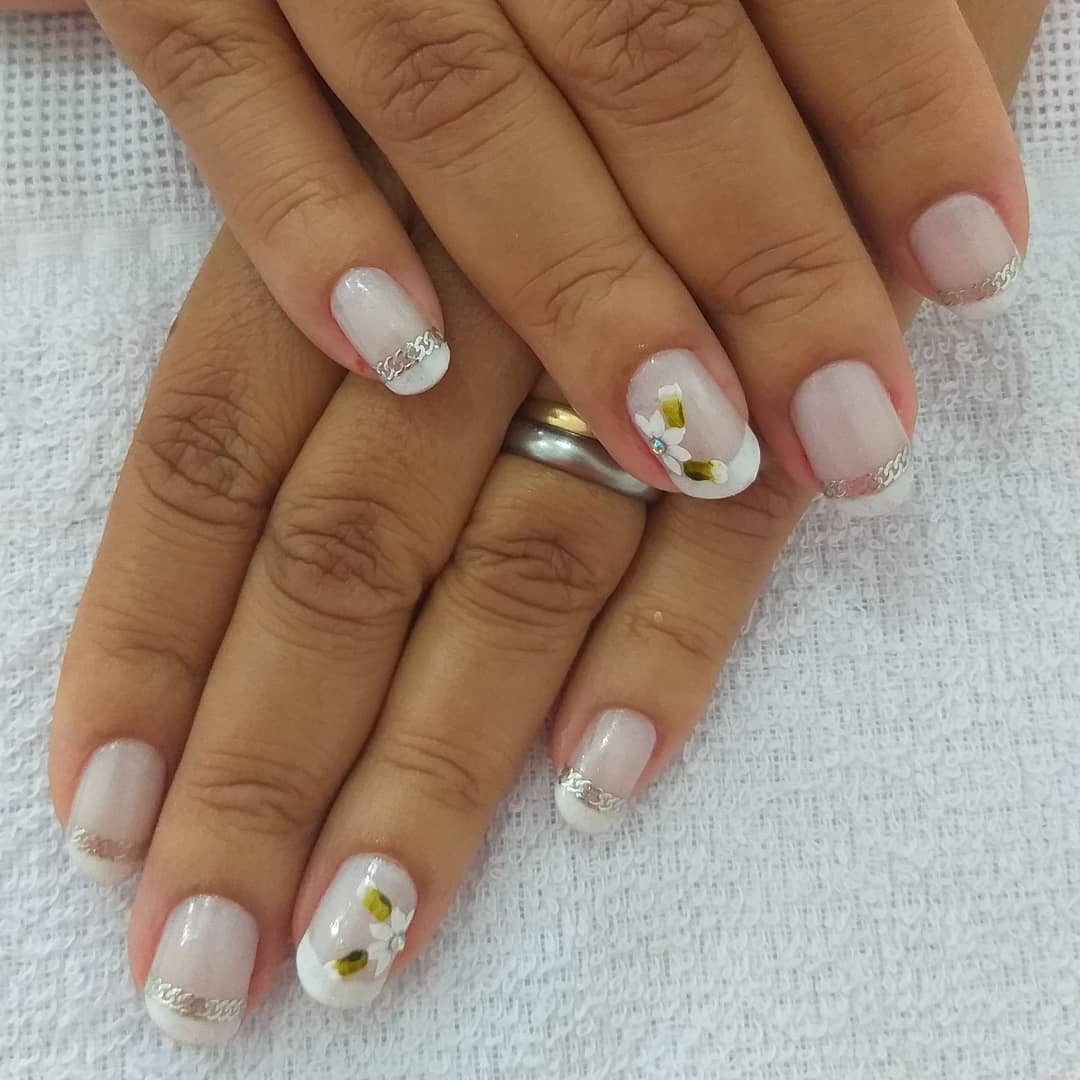 Unhas redondas: passo a passo e 25 fotos para deixar suas mãos incríveis