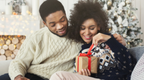Presente de Natal para namorado: 40 opções para surpreender seu amor