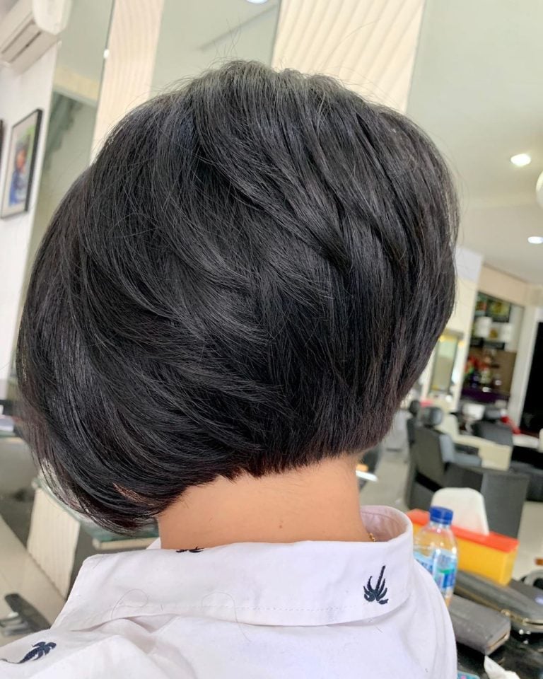 Cabelo curto preto: 30 ideias para fios lisos, cacheados e crespos