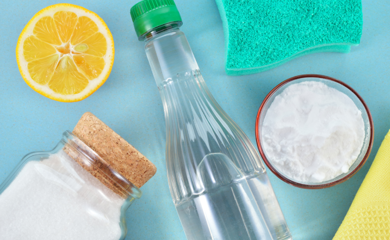 Como tirar ferrugem de roupa: 4 receitas para te salvar na limpeza