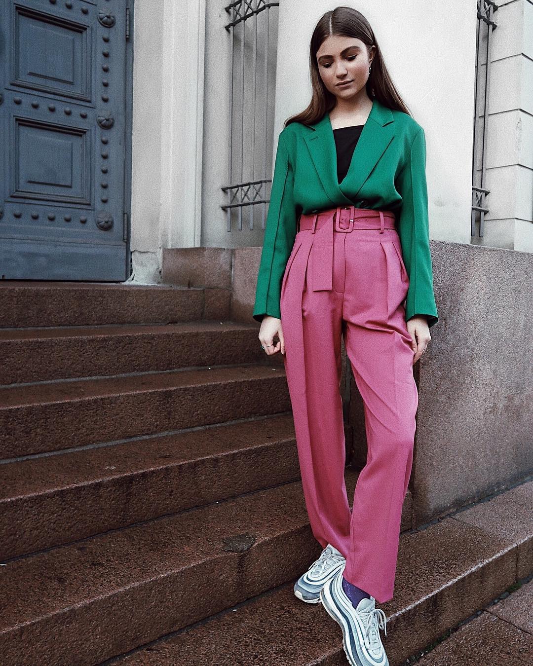 Color block: a moda dos looks coloridos está de volta [35 FOTOS]