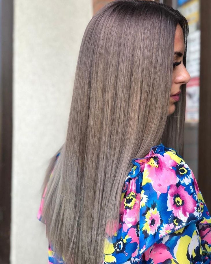 Loiro escuro acinzentado: 30 opções e tutoriais para um cabelo sofisticado
