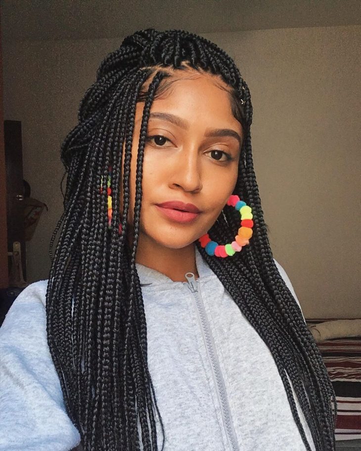 Penteados com box braids: 40 inspirações + tutoriais de arrasar