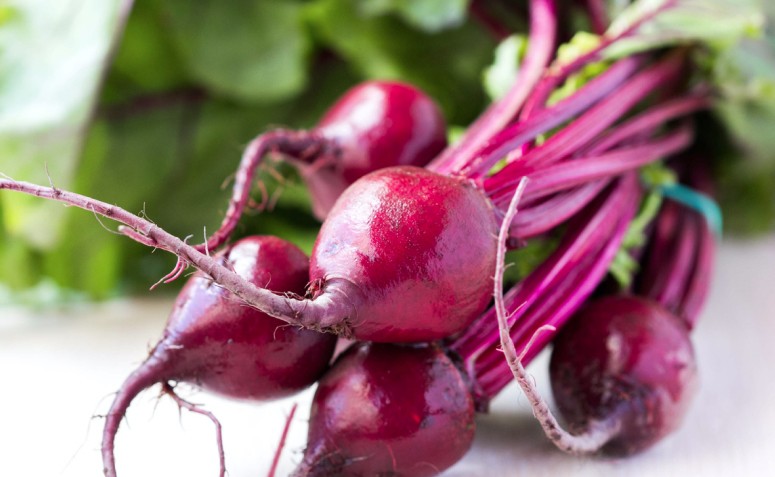 10 benefícios da beterraba que vão te fazer amar esse vegetal