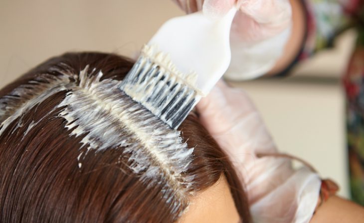 Decapagem: cuidados necessários para tirar a tinta do cabelo