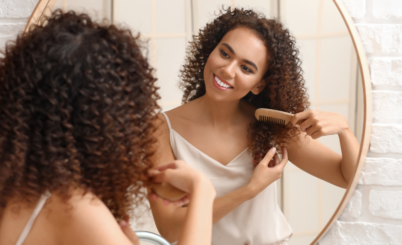 Escova para cabelo cacheado: como escolher o melhor modelo?