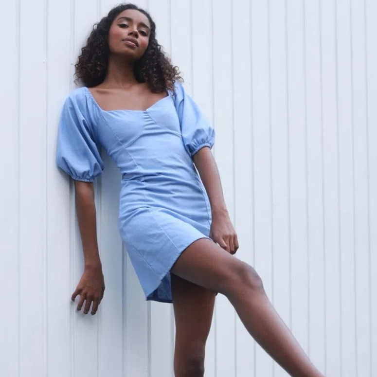 Vestido manga bufante: 20 looks para usar a tendência sem erro Vestido manga bufante: 20 looks para usar a tendência sem erro
