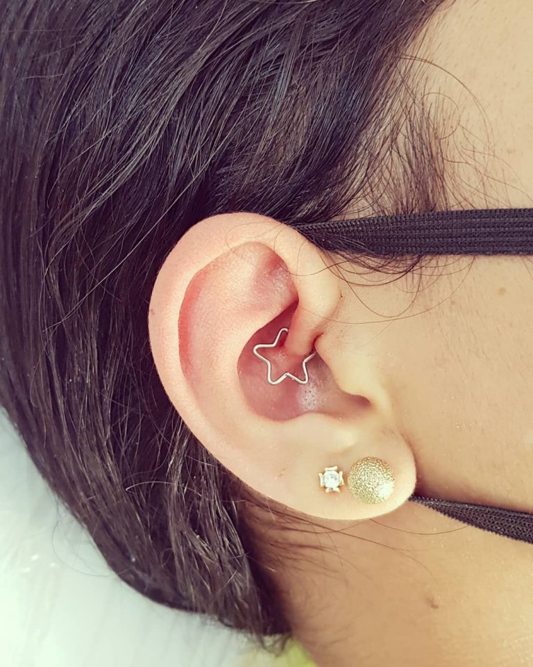 Piercing daith 15 fotos inspiradoras + relatos e dicas de cuidados