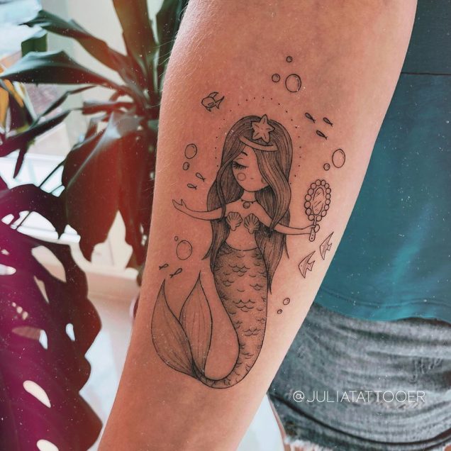 Tatuagem de iemanjá: 40 inspirações com a mãe das águas