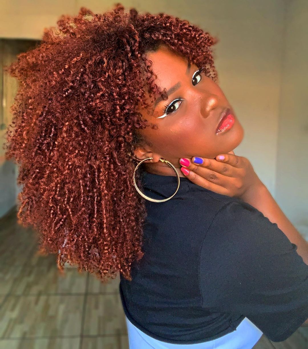 Negra ruiva: 30 inspirações para quem quer mudar o visual