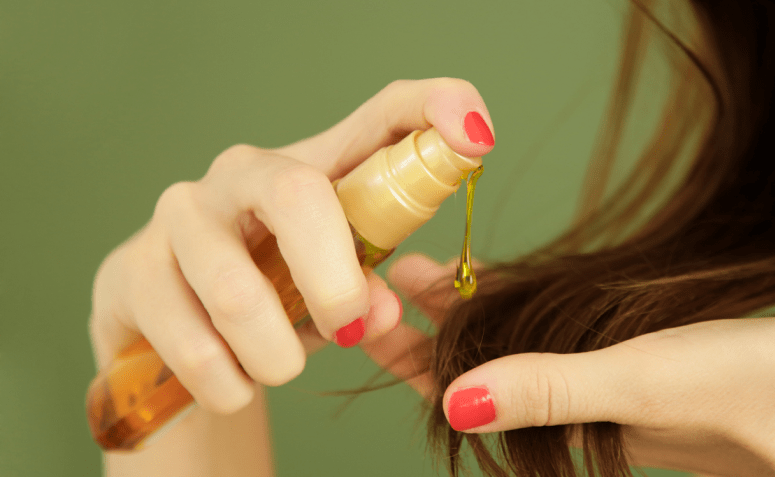 Óleo para cabelos ressecados: 10 melhores para voltar a ter fios macios
