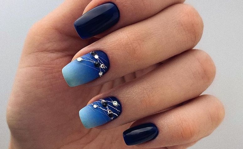 30 ideias de unhas quadradas e como chegar nesse formato superestiloso