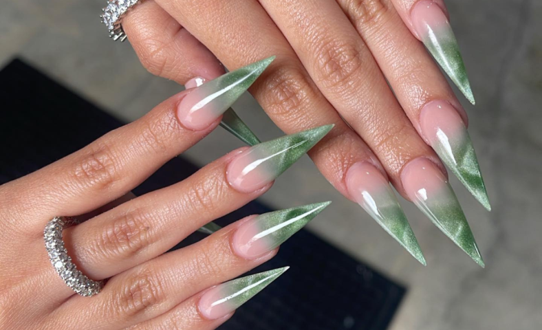 Solte suas garras: 70 fotos e tutoriais de unhas stiletto decoradas