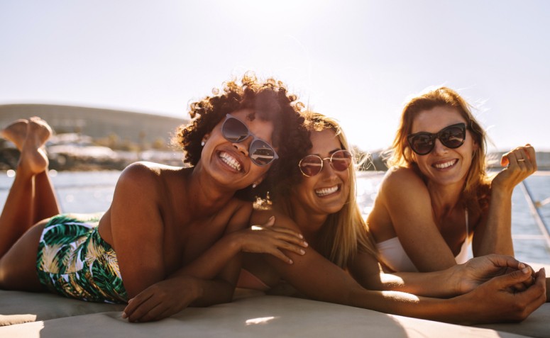 Tudo sobre bronzeamento natural para uma pele dourada e saudável