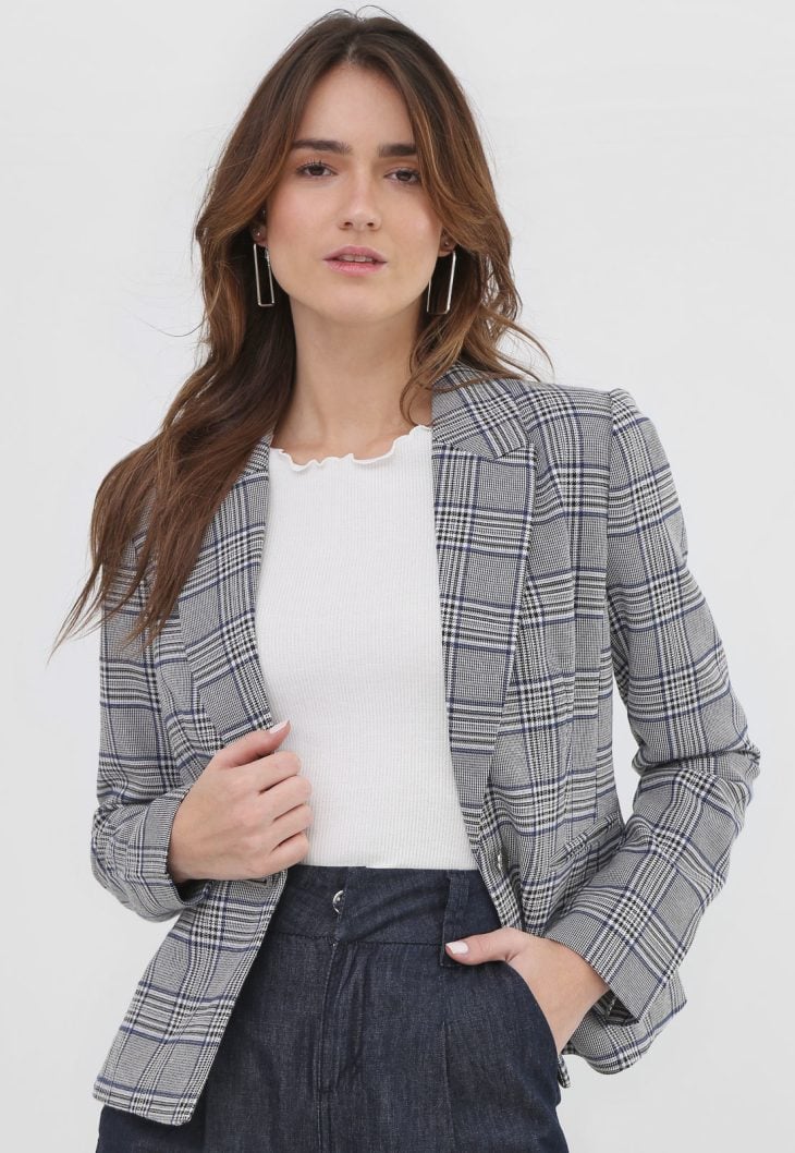 Blazer xadrez: 40 inspirações para adotar essa peça no seu look