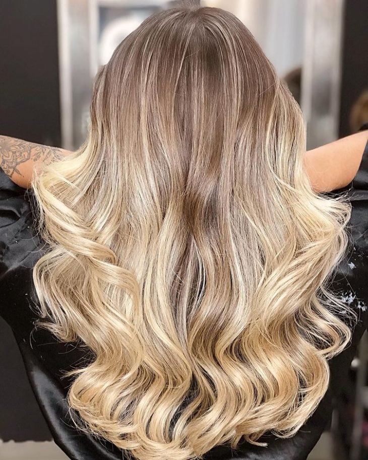 Loiro manteiga: 20 fotos e tutoriais para chegar no tom