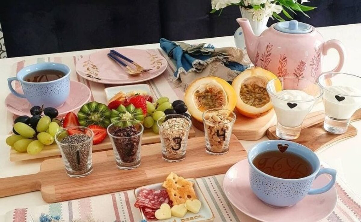 Mesa de café da manhã: confira como arrasar nessa refeição deliciosa Mesa de café da manhã: confira como arrasar nessa refeição deliciosa