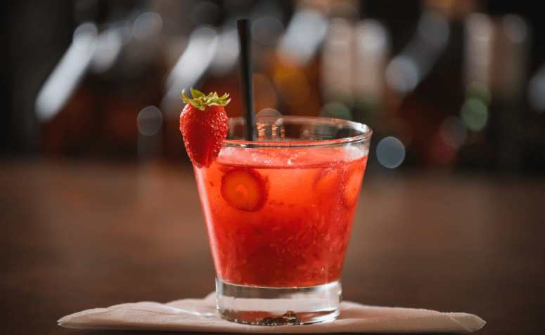 10 drinks de morango para se deliciar com o gostinho dessa fruta