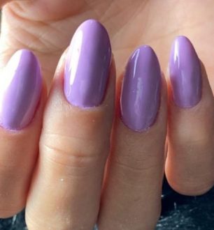 50 fotos de unhas lilás para usar como inspiração para sua esmaltação
