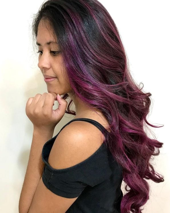 Mechas marsala: 35 inspirações para você colocar essa ideia na cabeça