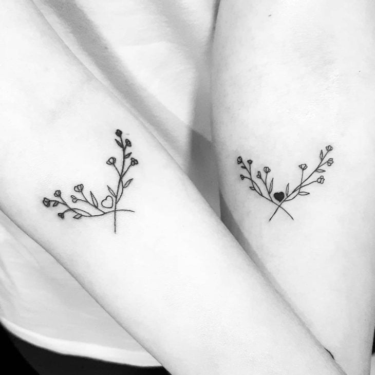 Tatuagem de ramo: 30 ideias maravilhosas para conhecer e se apaixonar