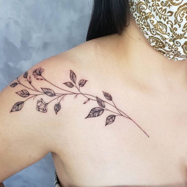 Tatuagem de ramo: 30 ideias maravilhosas para conhecer e se apaixonar