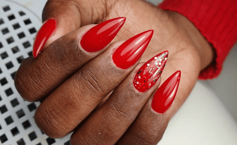 50 unhas vermelhas com glitter poderosas que vão te conquistar