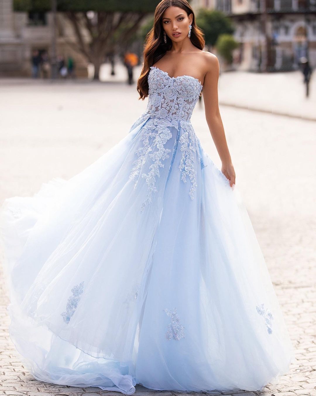 Vestido de noiva azul significado + 45 modelos deslumbrantes [FOTOS]