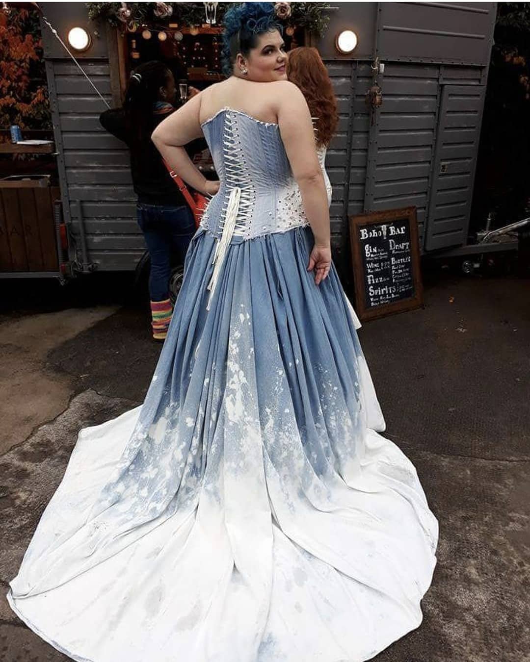 Vestido de noiva azul significado + 45 modelos deslumbrantes [FOTOS]