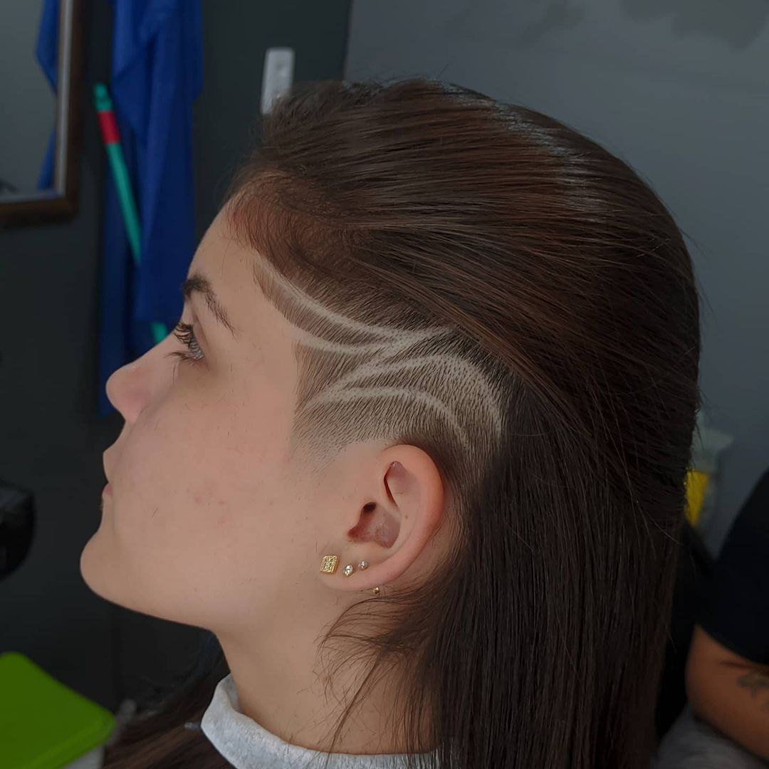 Sidecut feminino: 50 cliques para você investir no cabelo raspado na  lateral - Eu Total